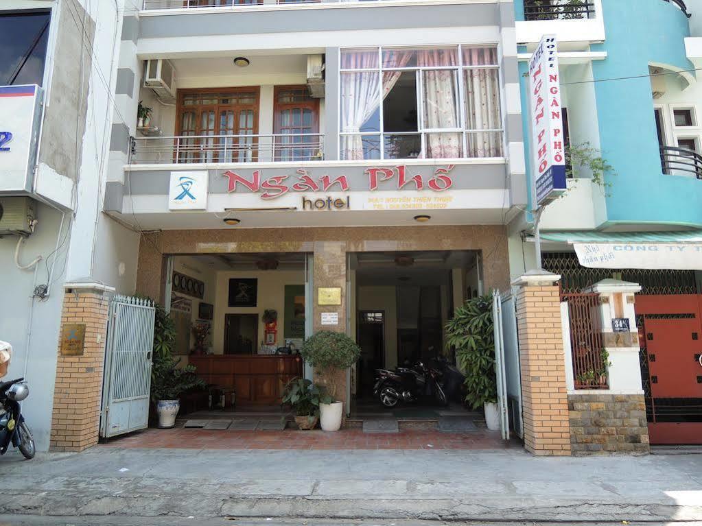Ngan Pho Hotel Nha Trang Exteriör bild