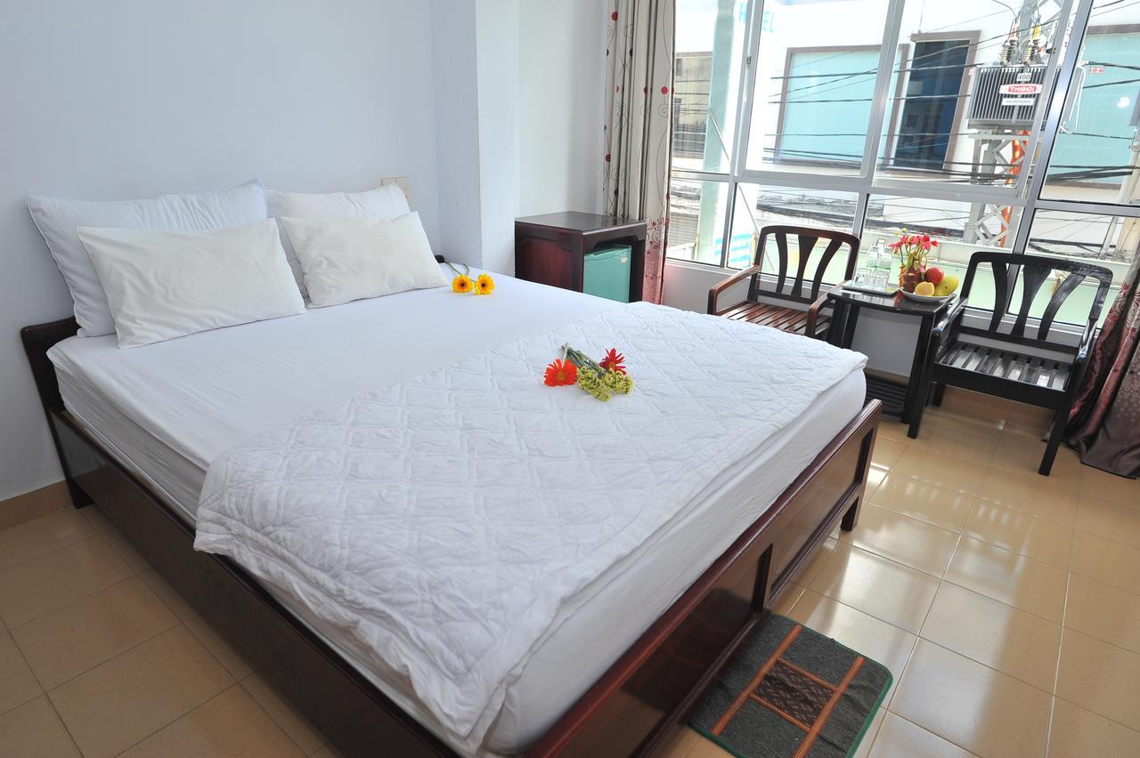 Ngan Pho Hotel Nha Trang Exteriör bild