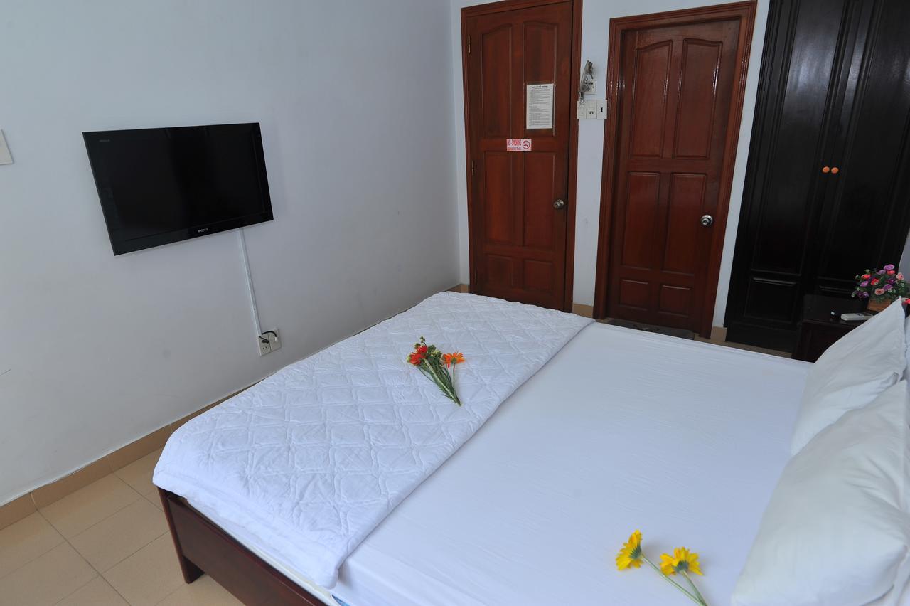 Ngan Pho Hotel Nha Trang Exteriör bild